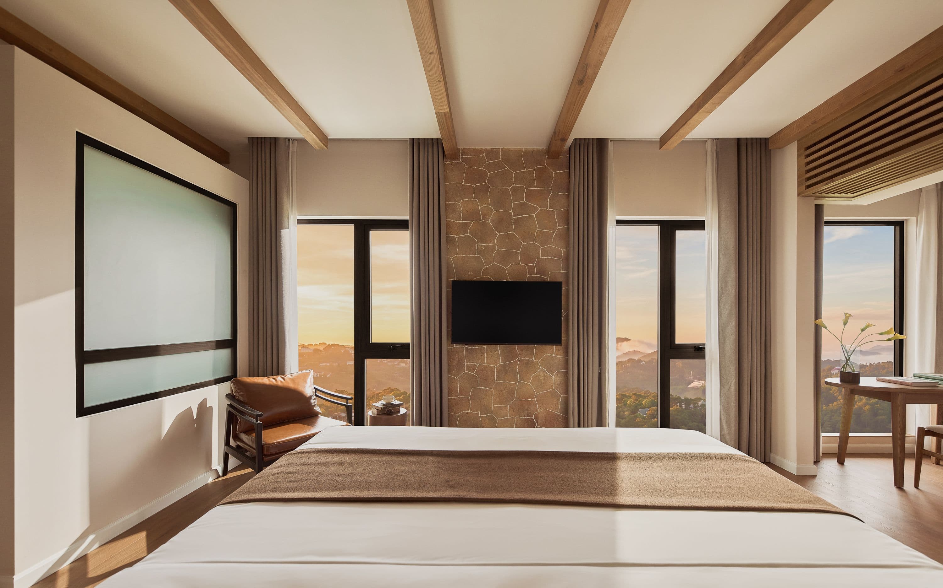 Grand Deluxe Valley View