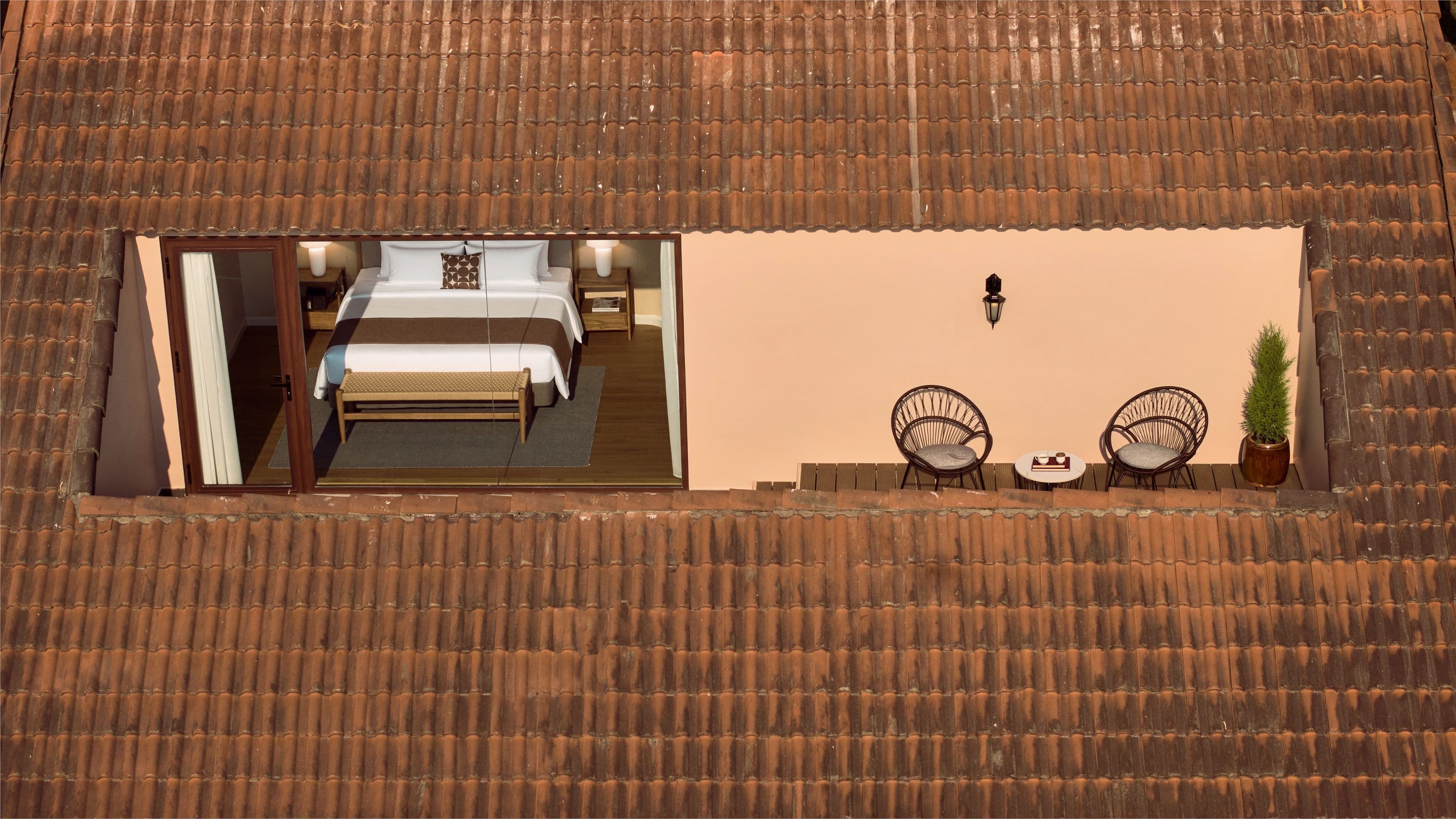 Grand Suite Valley View with Balcony
