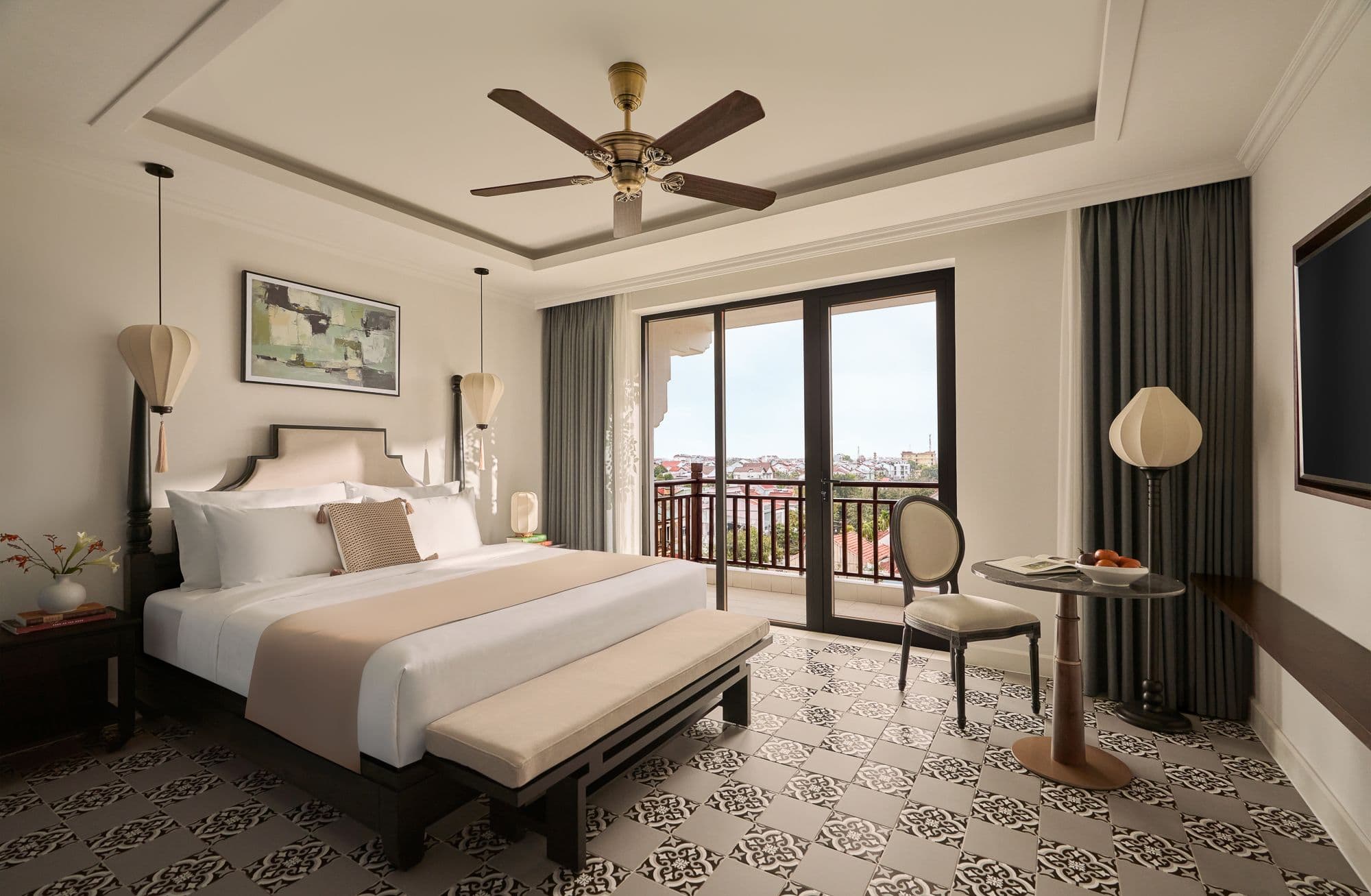 Deluxe King with Balcony