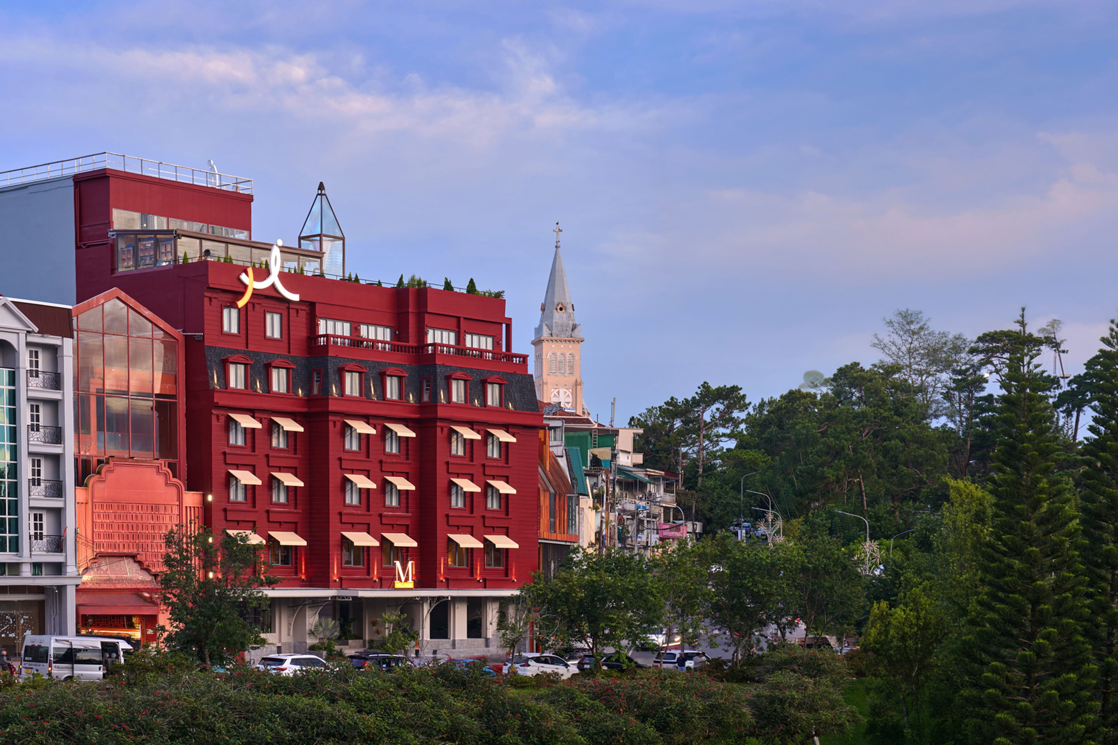 Premier Hotel Xuân Hương Lakeside