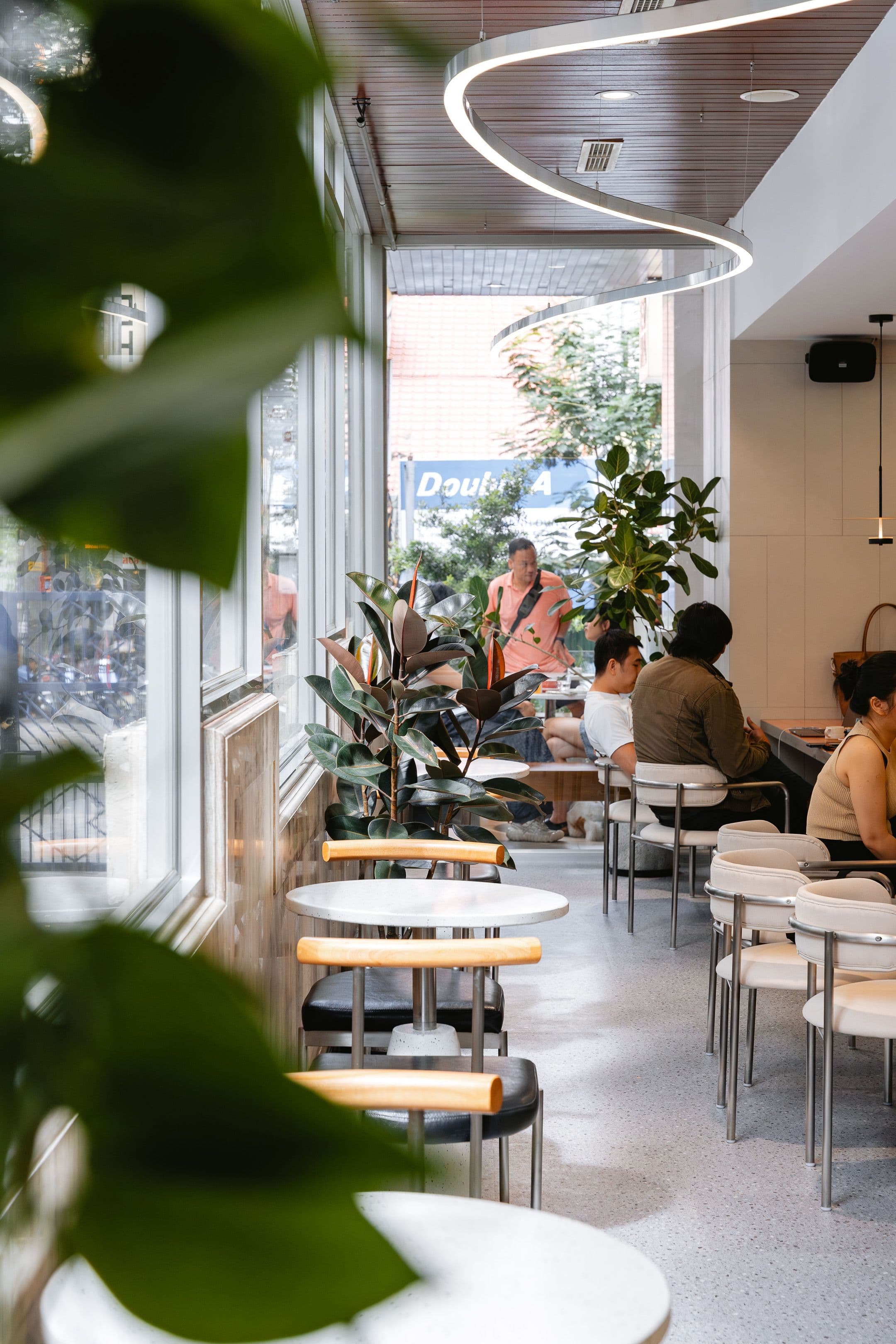 Cafe EveryHalf