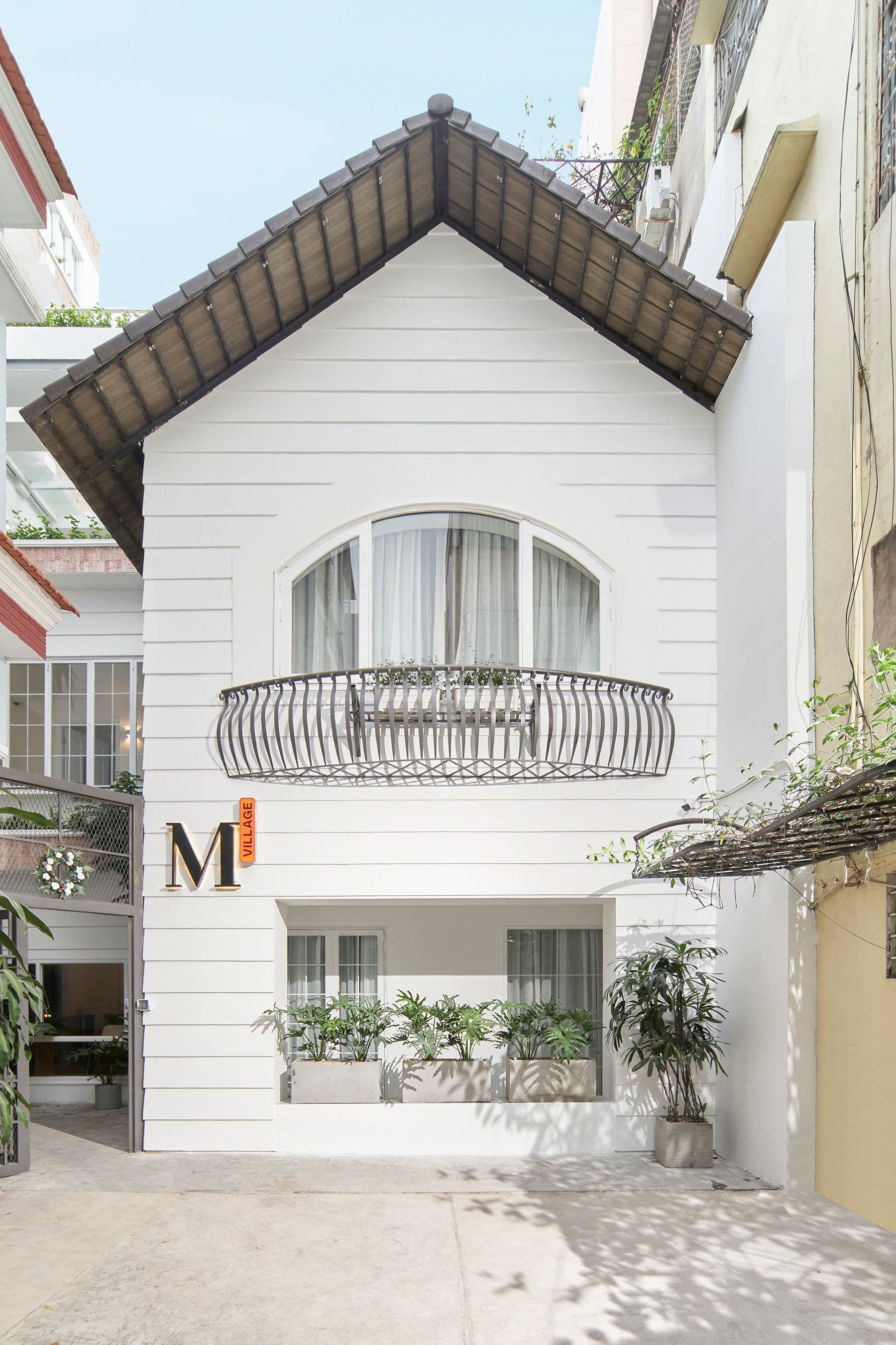 Mặt tiền